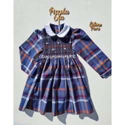 SCOTTISH smocked dress girl